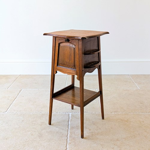Antique Arts & Crafts Oak Occasional Table C.1900