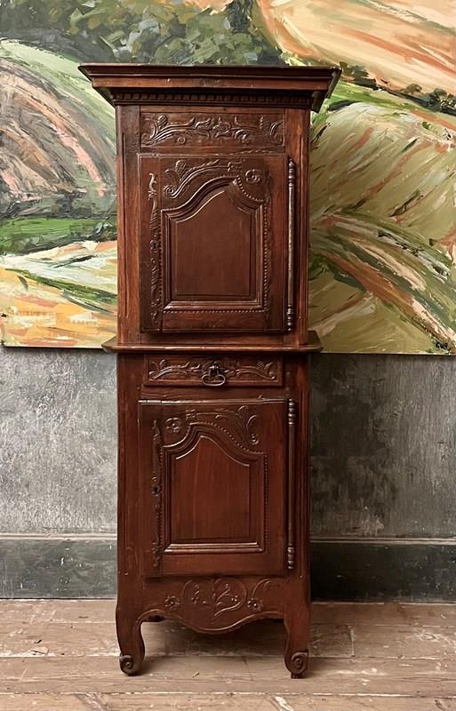 18Th Century French Carved Oak Cupboard -french-loft-img-8850-main-638336601469910012.jpeg