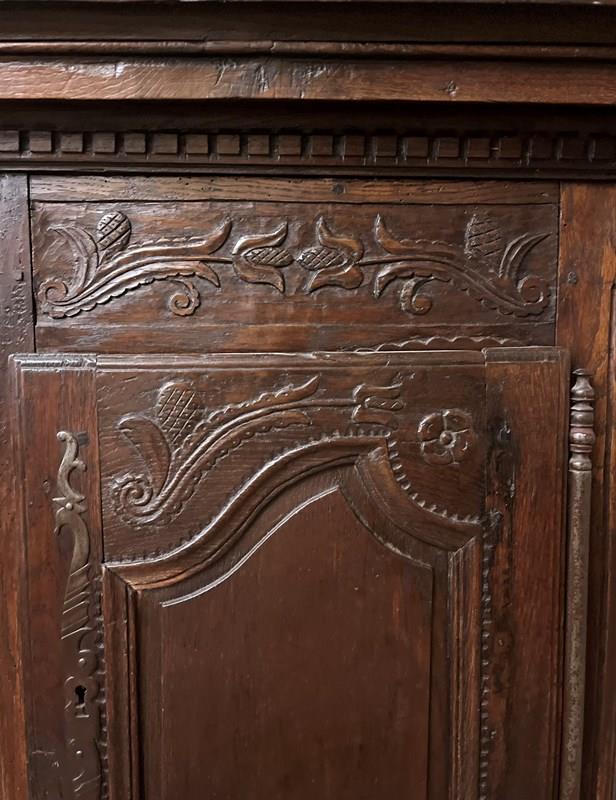 18Th Century French Carved Oak Cupboard -french-loft-img-8859-main-638336601917297286.jpeg