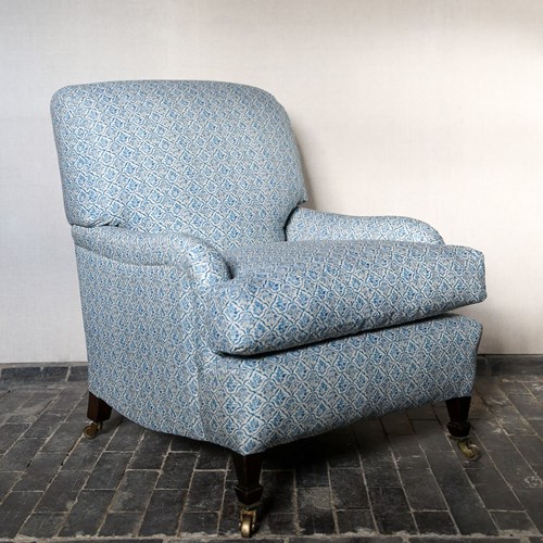 Bridgewater Shaped Armchair On Shade Mahogany Legs
