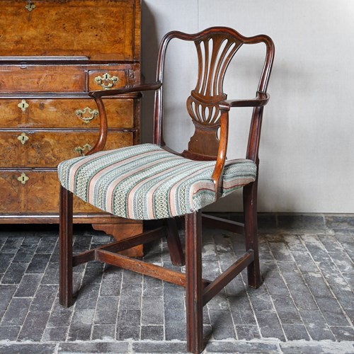 18Th Century Mahogany Saddle Seat Armchair