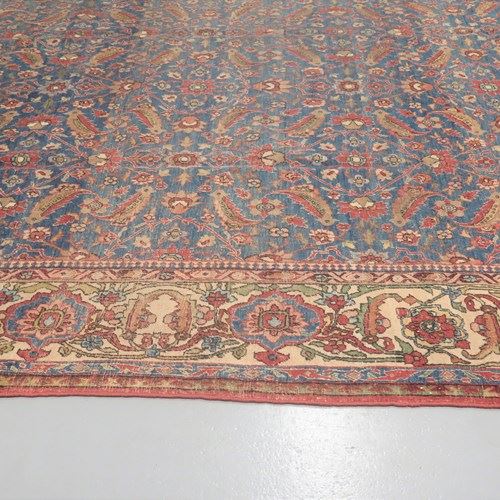 Fine Early Isfahan Carpet