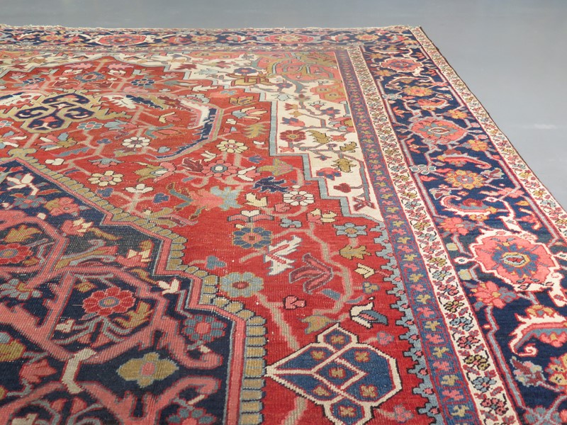Antique Heriz carpet-gallery-yacou-a27027-3-main-638037754208617877.JPG