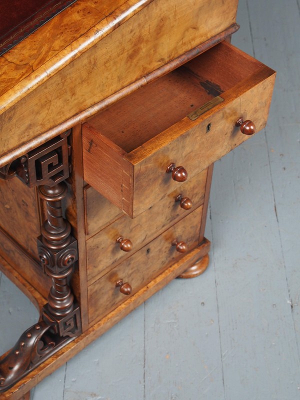 Antique Mid-Victorian Burr Walnut Davenport Desk-georgian-antiques-10-antiquedavenport-16239181921pmcm-main-637596562848368663.jpg