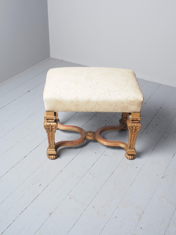 Antique Carved Giltwood Baroque Style Stool-georgian-antiques-2-main-637601382915574474.jpg