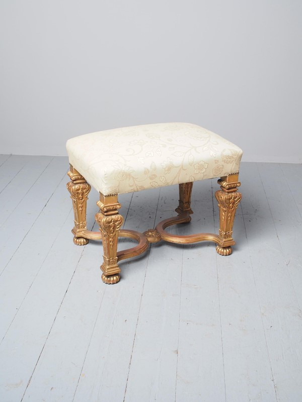 Antique Carved Giltwood Baroque Style Stool-georgian-antiques-3-main-637601382926667748.jpg