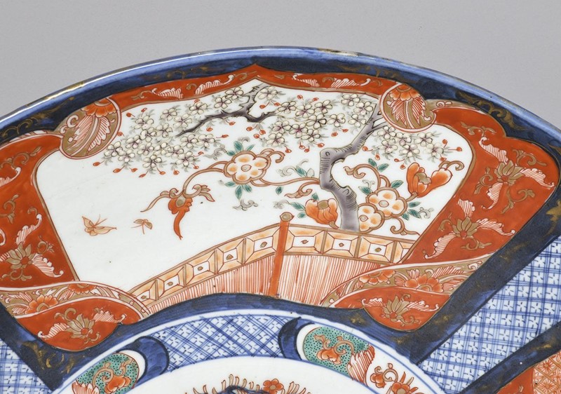 A Meiji Period Imari Charger-georgian-antiques-3-main-637780935564710037.jpg