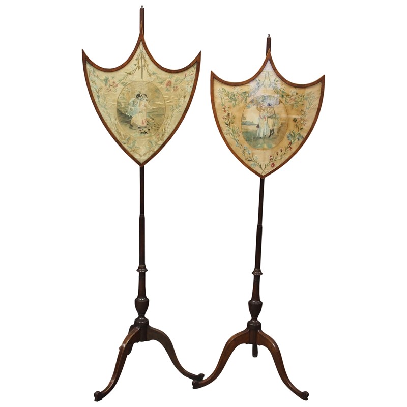 Pair of Late George III Mahogany Pole Screens-georgian-antiques-8362-main-637357979048563249.jpg