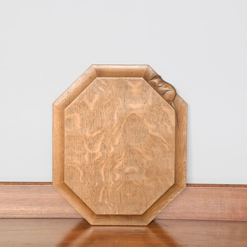Original Mouseman Thompson Of Yorkshire Breadboard With Signature Mouse Carving