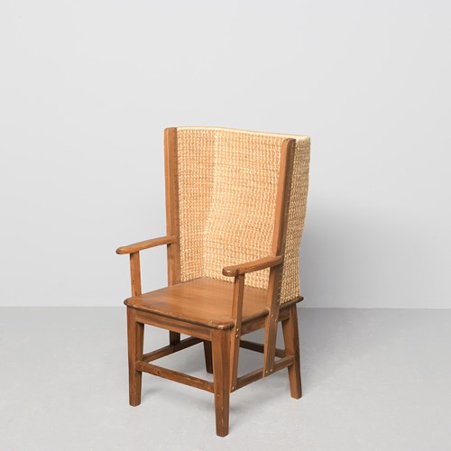 A Large Oat Straw Orkney Chair By Jackie Miller