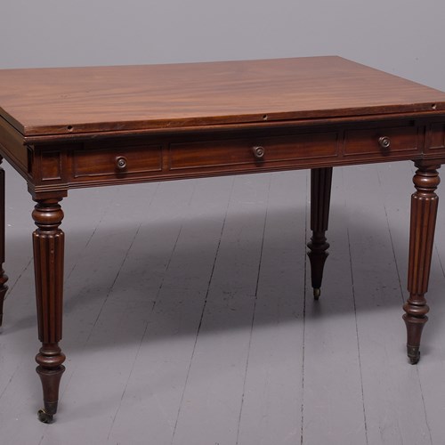 A Gillows Of Lancaster Pull-Out Library Table