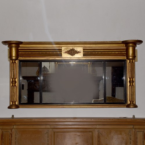 Neat-Sized Regency Giltwood Triptych Overmantel Mirror In Excellent Condition