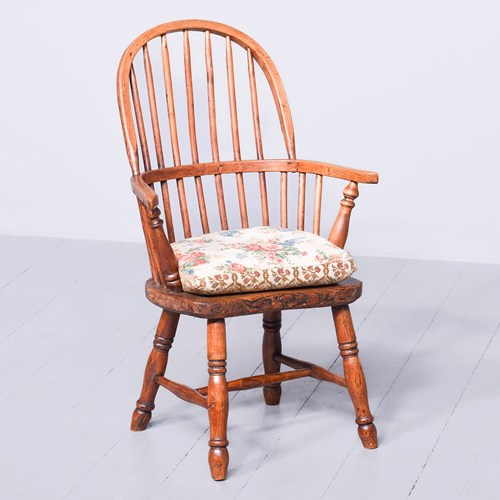 Victorian Elm And Beech Child’S Windsor Chair With Nice Original Colour