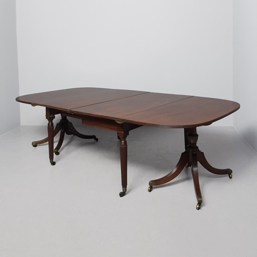 Gillows Of Lancaster Mahogany Dining Table