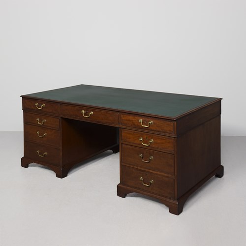 Large, Quality George III Mahogany Free-Standing Partners Desk