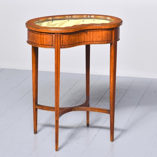 Inlaid Satinwood Kidney Shape Bijouterie Table