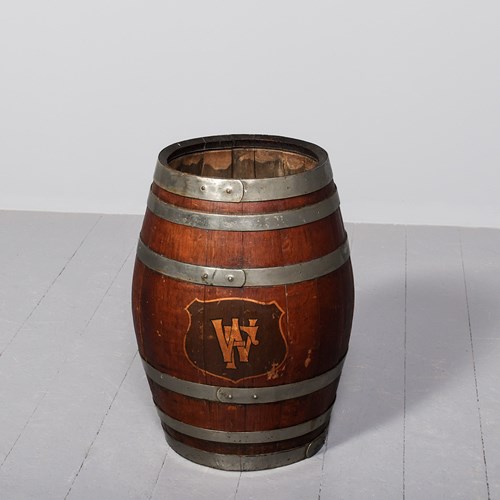 Unusual Small Oak Scotch Coopered Oak Whisky Barrel (A Firkin Or Kilderkin)