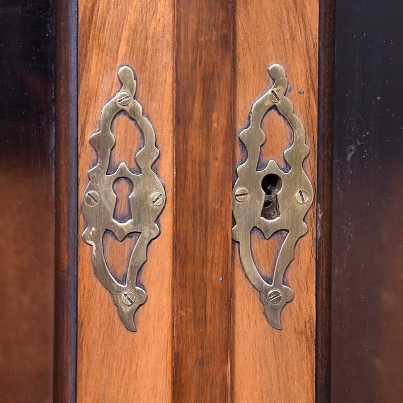 A Dutch Walnut Display Cabinet-georgian-antiques-gan-4440-main-638162897373694092.jpg