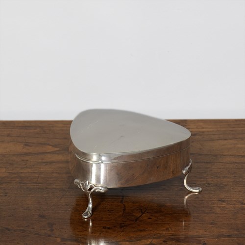 Edwardian Ladies Heart Shaped Jewellery Box On Feet, Hallmarked Chester 1911