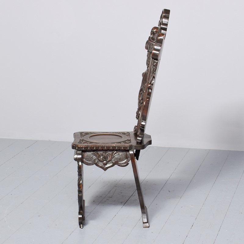 A Carved Walnut Italian Sgabello Hall Chair-georgian-antiques-gan-4778-main-637722500645864532.jpg