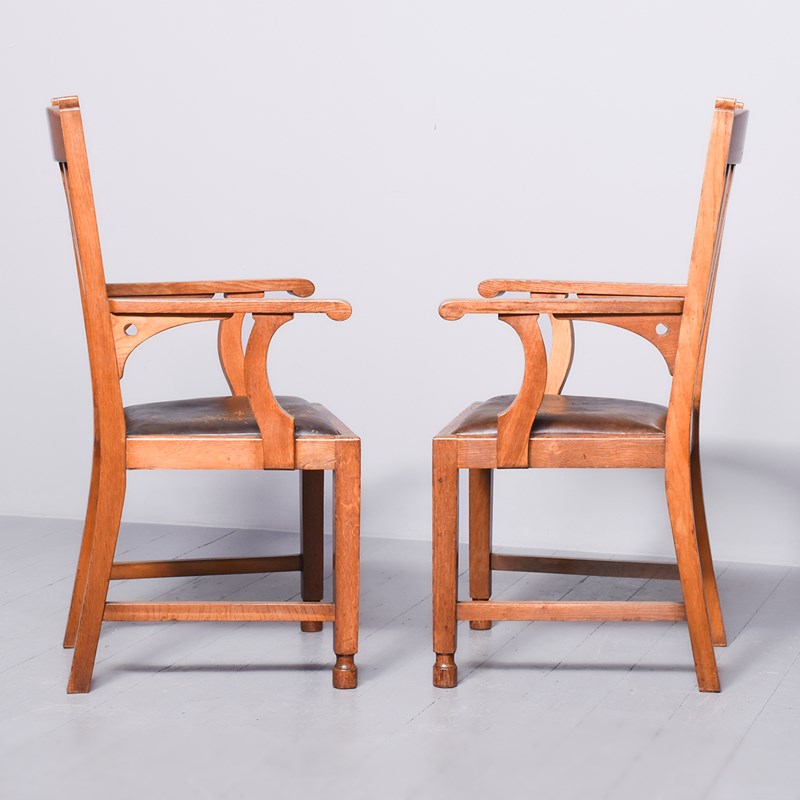 Stylish Pair Of Large Oak Arts And Crafts Elbow Chairs-georgian-antiques-gan-4980-main-638163943453047710.jpg