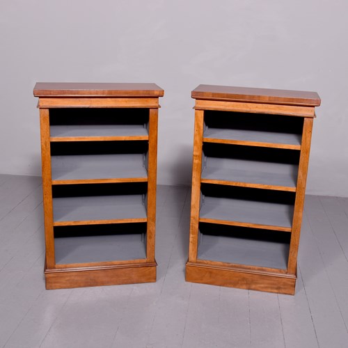 Pair Of Victorian Mahogany Neat Sized, Open Bookcases With 4 Adjustable Shelves 