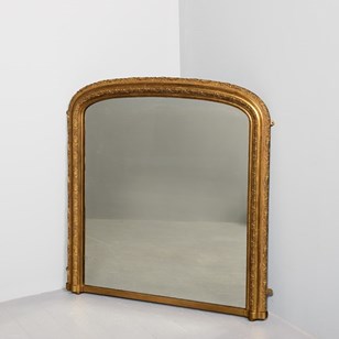 Mid-Victorian Neat-Sized Arched Gil...