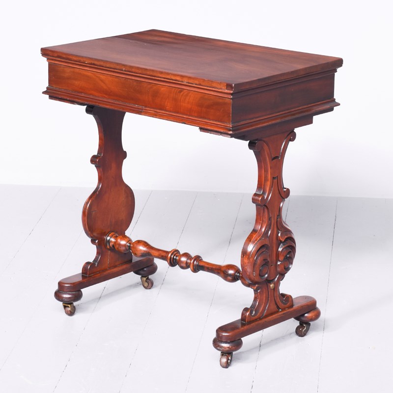 Attractive Attractive Early Victorian Neat-Sized Mahogany Side Table-georgian-antiques-gan-6853-main-638211468520335440.jpg
