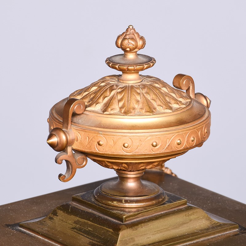 Gilded Brass Late Victorian Clock Garniture-georgian-antiques-gan-7144-main-637976324129899974.jpg