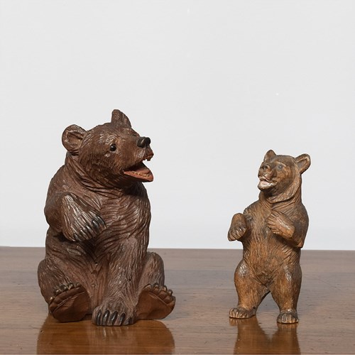 A Mother And Cub Carved Black Forest Bears