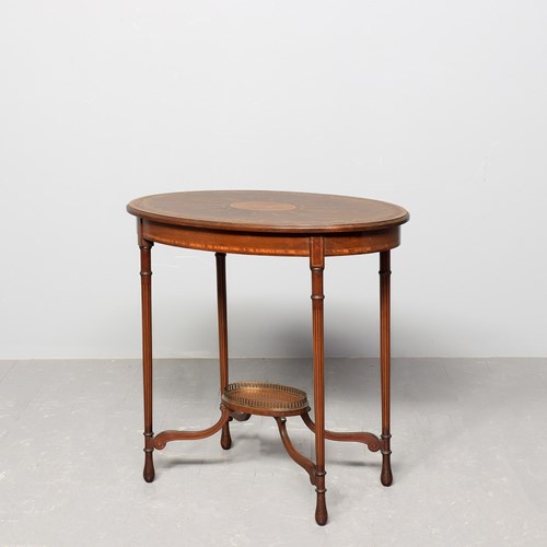 Sheraton Style Occasional Table