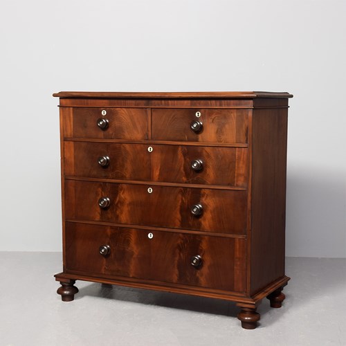 Quality Victorian Mahogany Chest Of Drawers