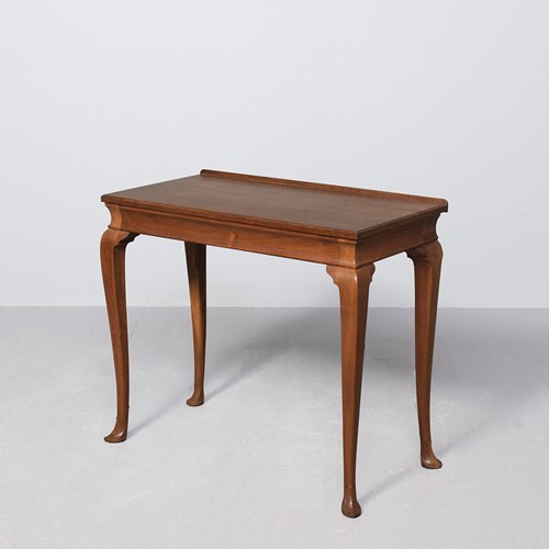 Whytock & Reid Of Edinburgh Side Table