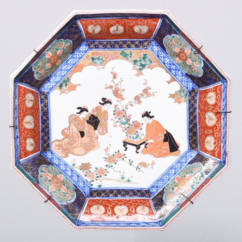 Quality Meiji Period, Imari Deep Hexagonal Platter