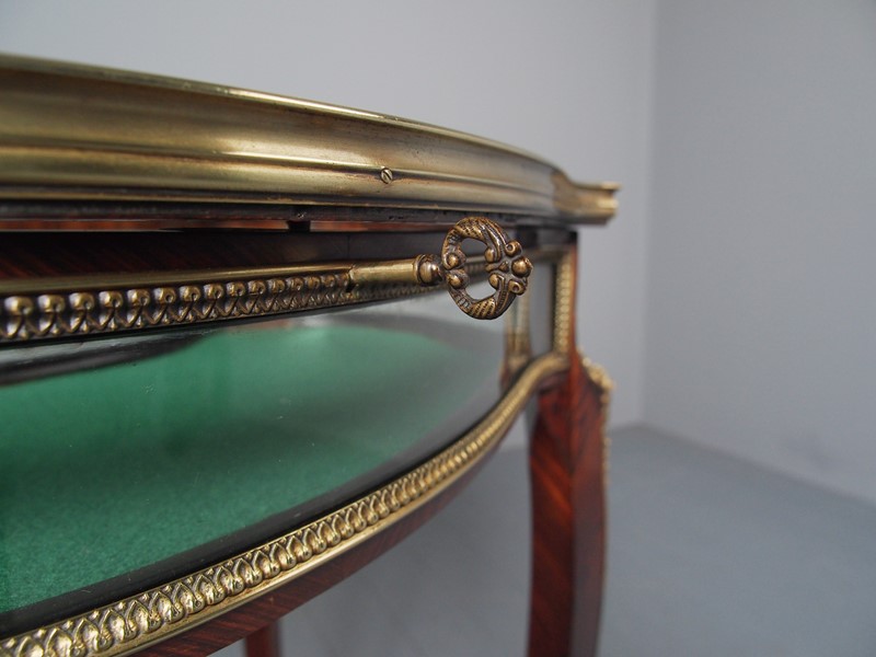 Antique Kingwood Heart-Shaped Bijouterie Table-georgian-antiques-p2174508-main-637502797648266174.JPG