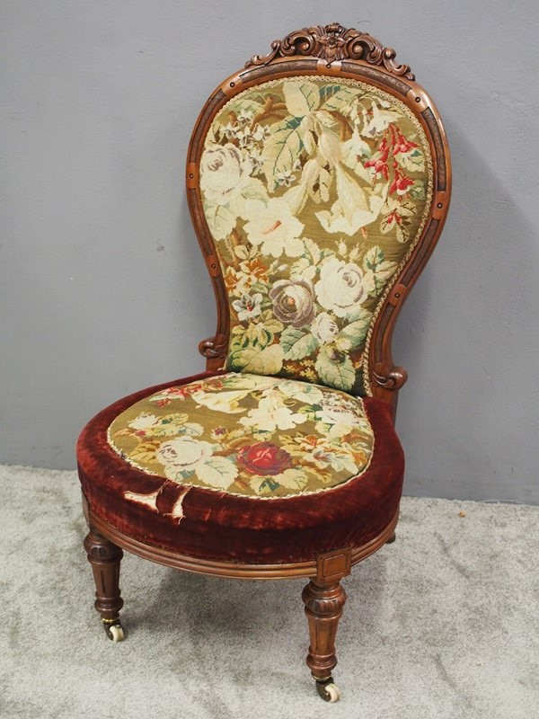 Victorian Upholstered Walnut Ladies Chair-georgian-antiques-p8200980-main-637380980237117770.JPG