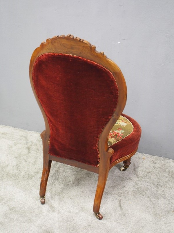 Victorian Upholstered Walnut Ladies Chair-georgian-antiques-p8200998-main-637380980320086438.JPG