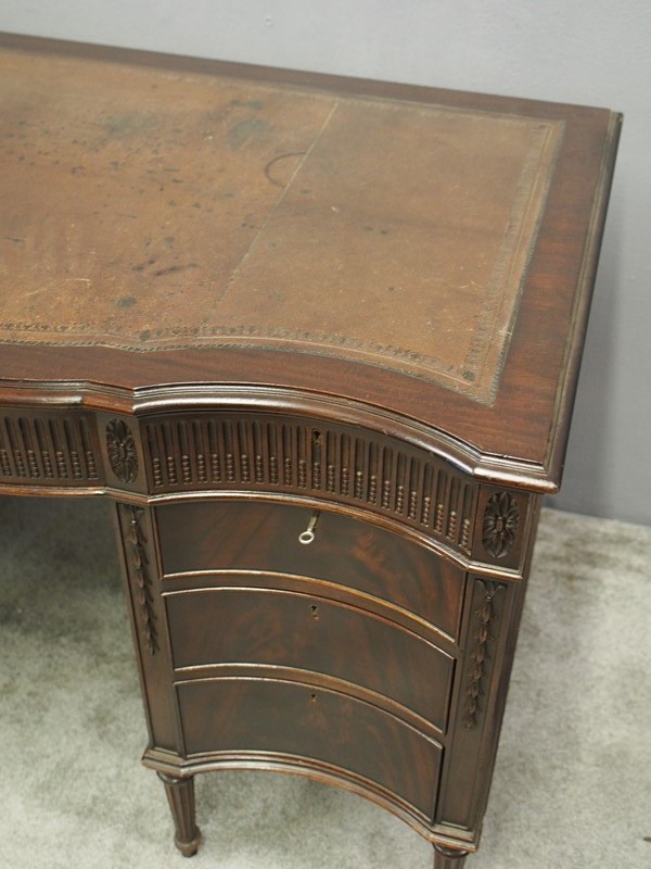 Adams Style Mahogany Desk-georgian-antiques-p9233353-main-637422668474549255.JPG