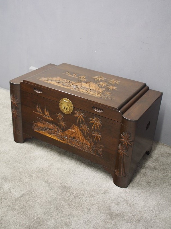 Antique Style Burmese Camphorwood Trunk-georgian-antiques-pa235522-main-637508787011879911.JPG