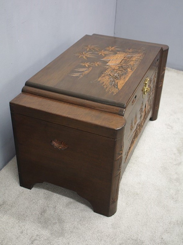 Antique Style Burmese Camphorwood Trunk-georgian-antiques-pa235533-main-637508787056567145.JPG