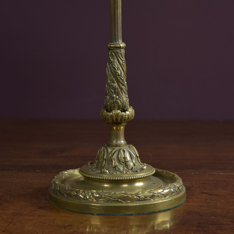 Antique Decorative Gilt Brass Students Lamp-haes-antiques-dsc-0189cr-main-637916003741828082.jpg