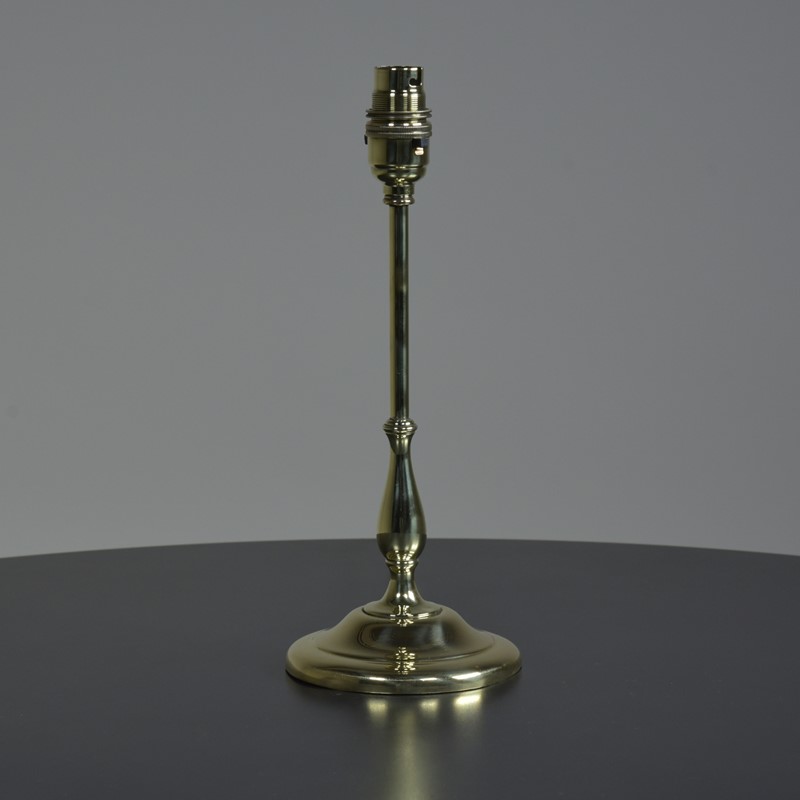 Antique Baluster Stem Brass Lamp-haes-antiques-dsc-2260cr-fm-main-637250814589995301.jpg