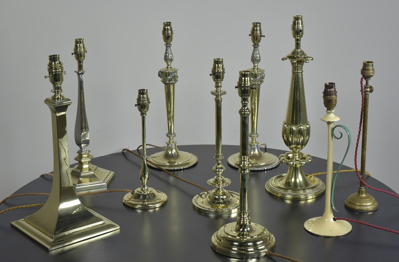 Antique Brass "Bead & Reel" Table / Desk Lamp -haes-antiques-dsc-2387cr-fm-main-637251276117234772.jpg