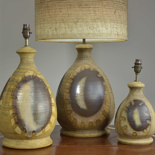 Medium Iden Pottery Lamp