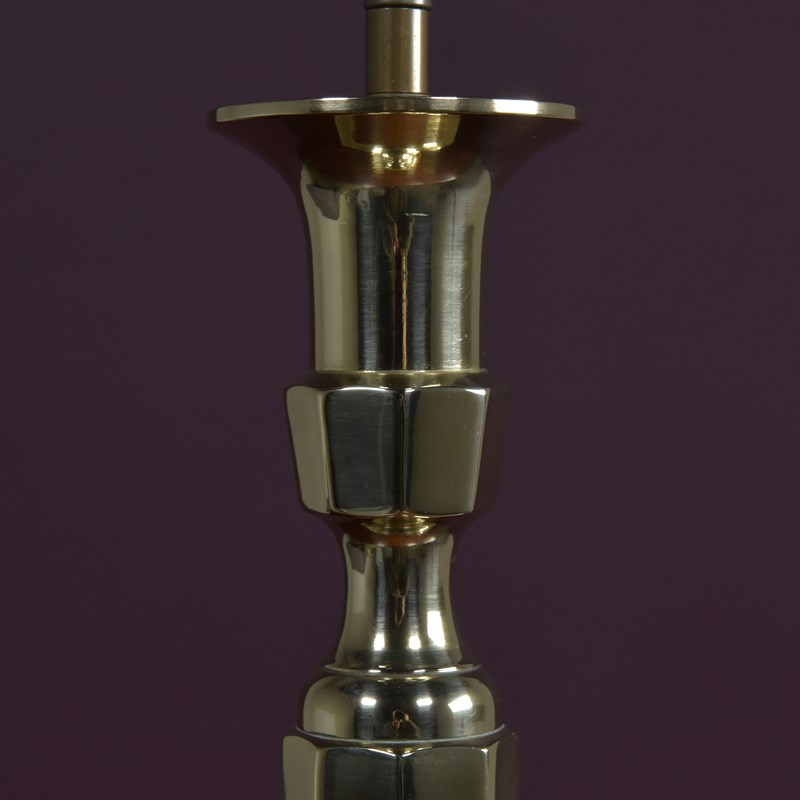Cast Brass Lamp - Hong Kong-haes-antiques-dsc-4323cr-main-638058615520168887.jpg