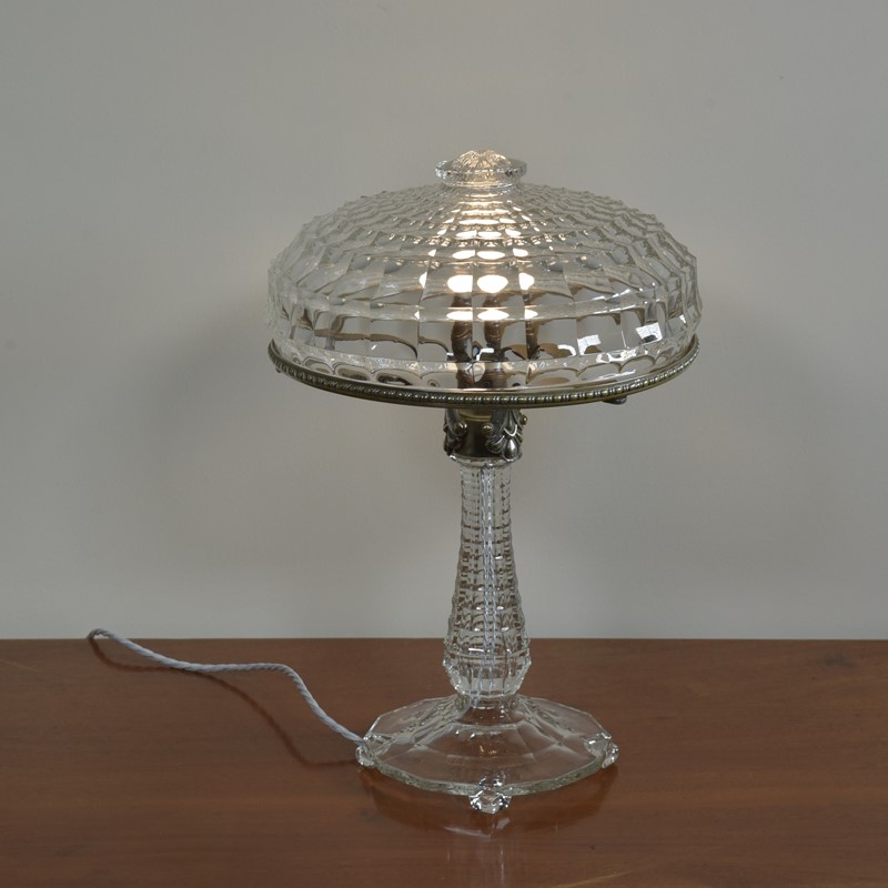 Antique Glass Lamp & Shade-haes-antiques-dsc-7554cr-main-637589479187665975.jpg