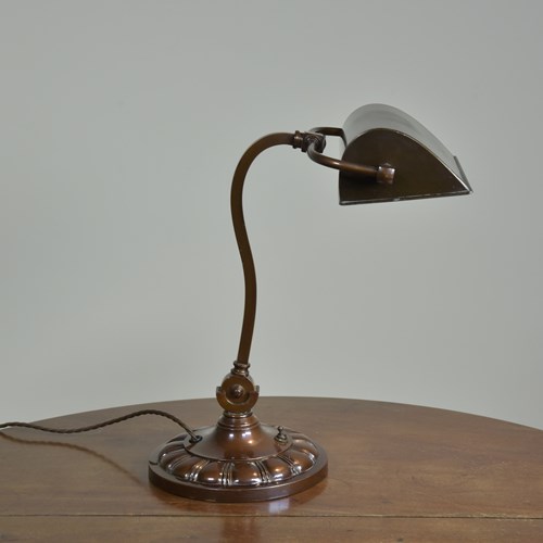 Gadrooned Base Bankers Lamp - 2