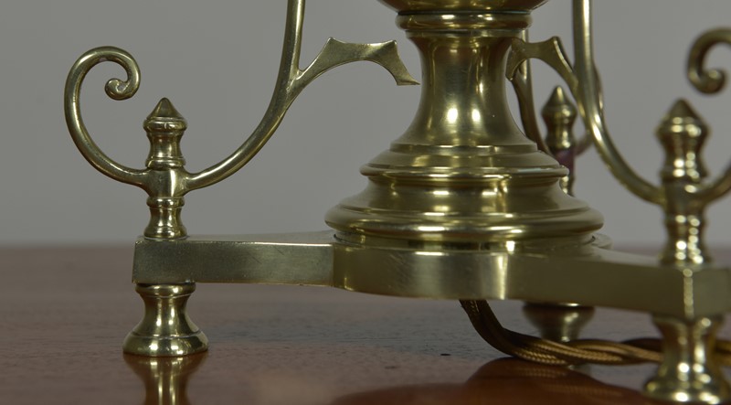 Aesthetic period brass table lamp-haes-antiques-dsc-9155cr-fm-main-637073782092945361.jpg
