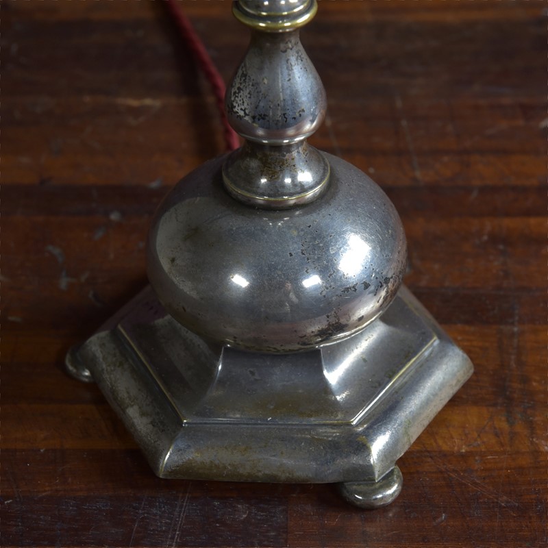 Antique Pair Bulbous Baluster Lamps-haes-antiques-dsc-9731cr-main-637897123077660668.jpg