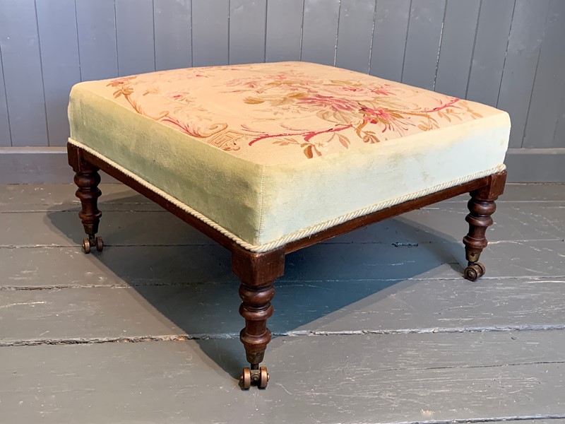 19th Century Aubusson Tapestry Upholstered Stool-hand-of-glory-7abb7c62-d4b0-4c3b-a7f5-d46e8cecea11-1-201-a-main-637526998293494394.jpeg